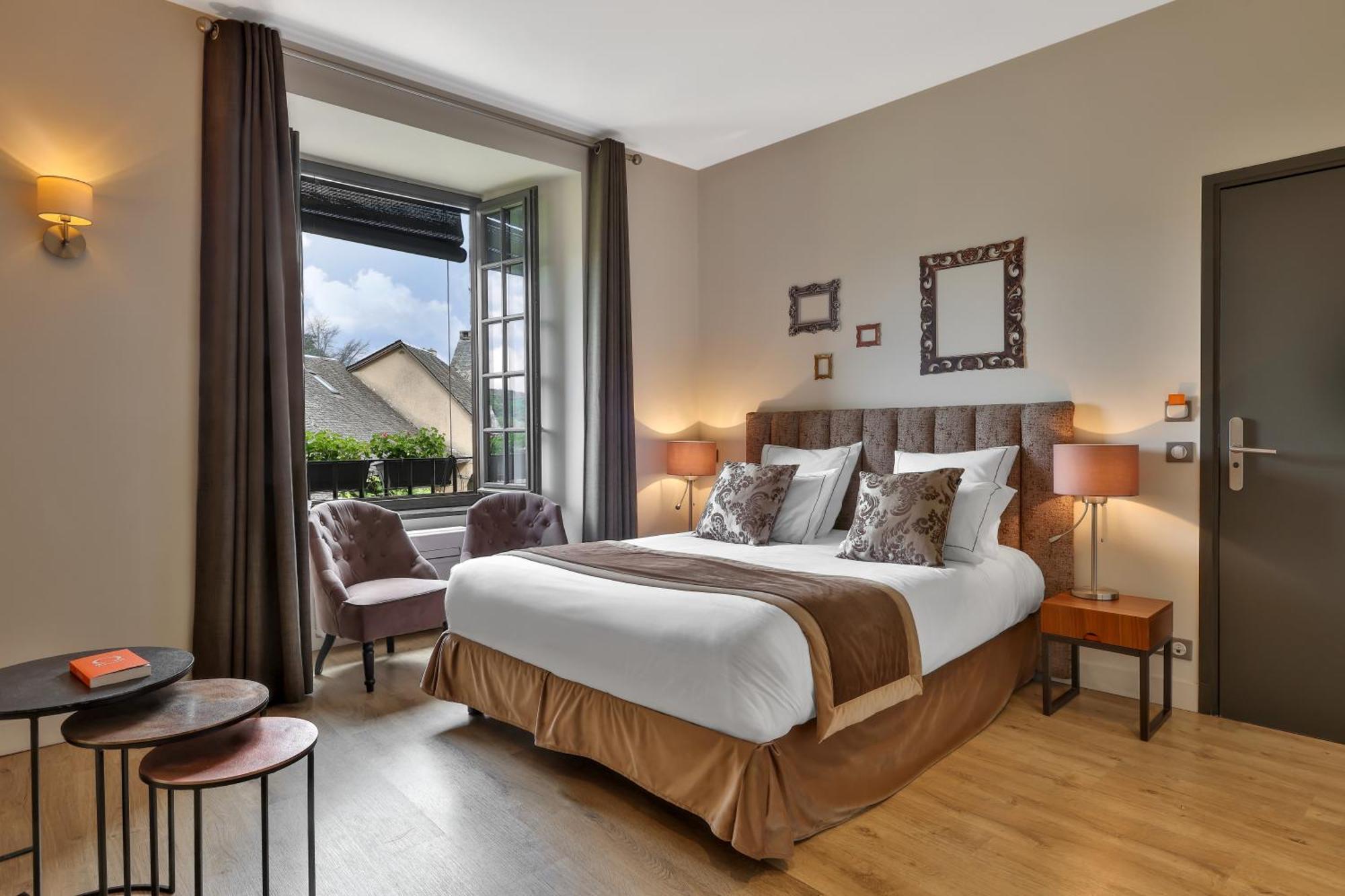 Hotel Joyet De Maubec Uzerche Luaran gambar